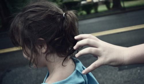 اختطاف الأطفال