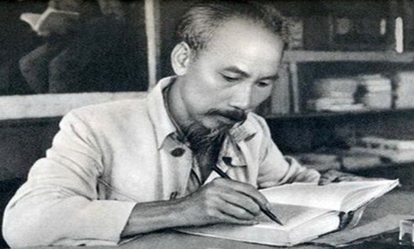 هوشي منه Hô Chi Minh