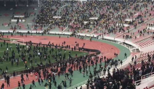 Émeutes dans les stades الشغب في الملاعب