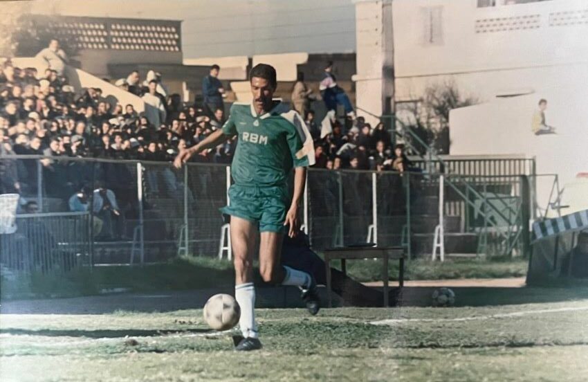 جواد الزبدة هداف رجاء بني ملال. مجنون الكرة