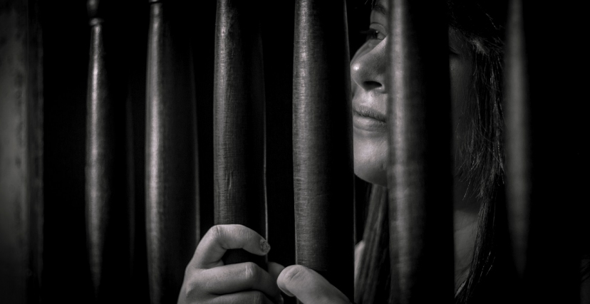 العنف ضد النساء في السجن